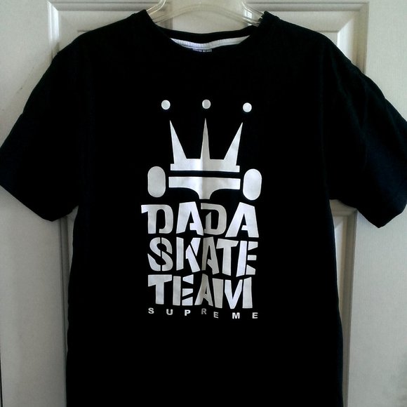 NwoT DaDa Supreme Skate Team T-Shirt - Picture 1 of 4